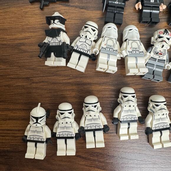 LEGO Star Wars Minifigure Lot: Stormtroopers, Snowtroopers, Clone Droids Weapons - Picture 3 of 5